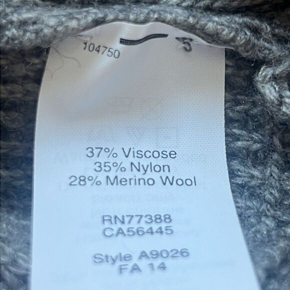 J Crew Marino wool waffle weave knit sweater Sz M - Picture 6 of 6